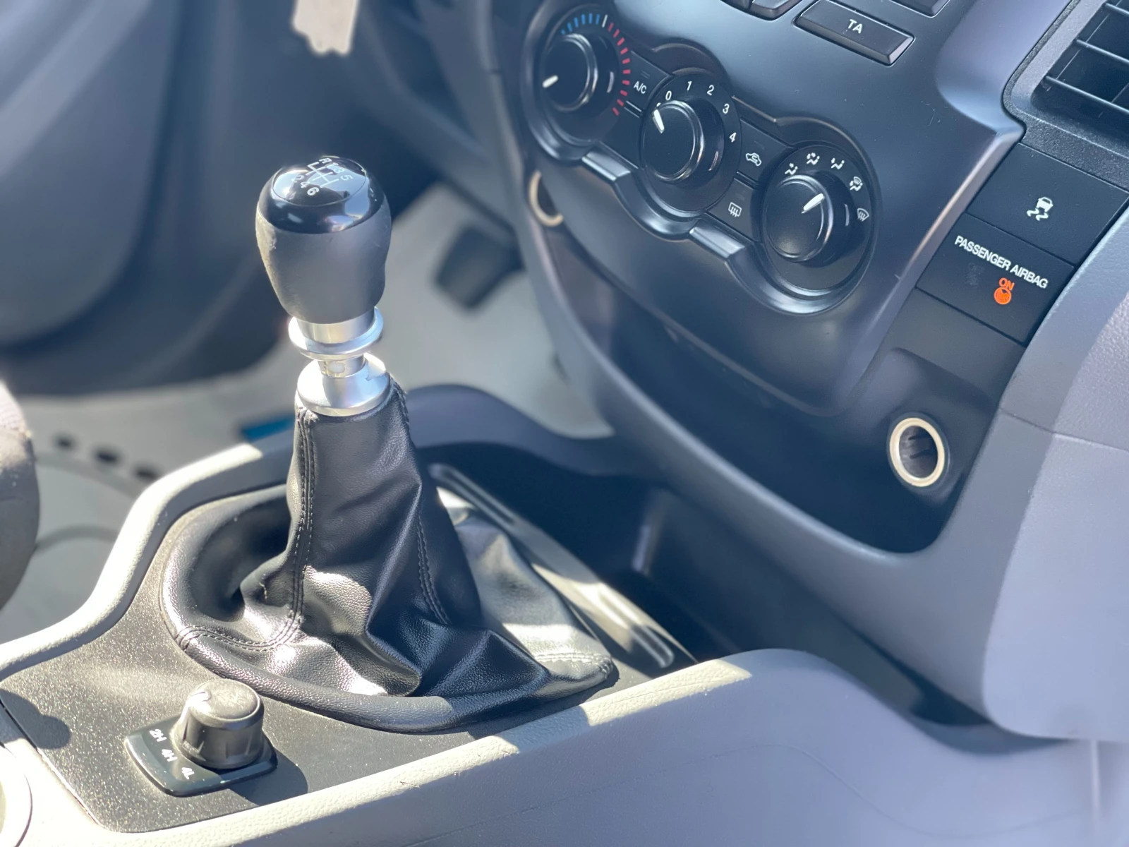 Ford Ranger 2.2 TDCi 4×4 — 10
