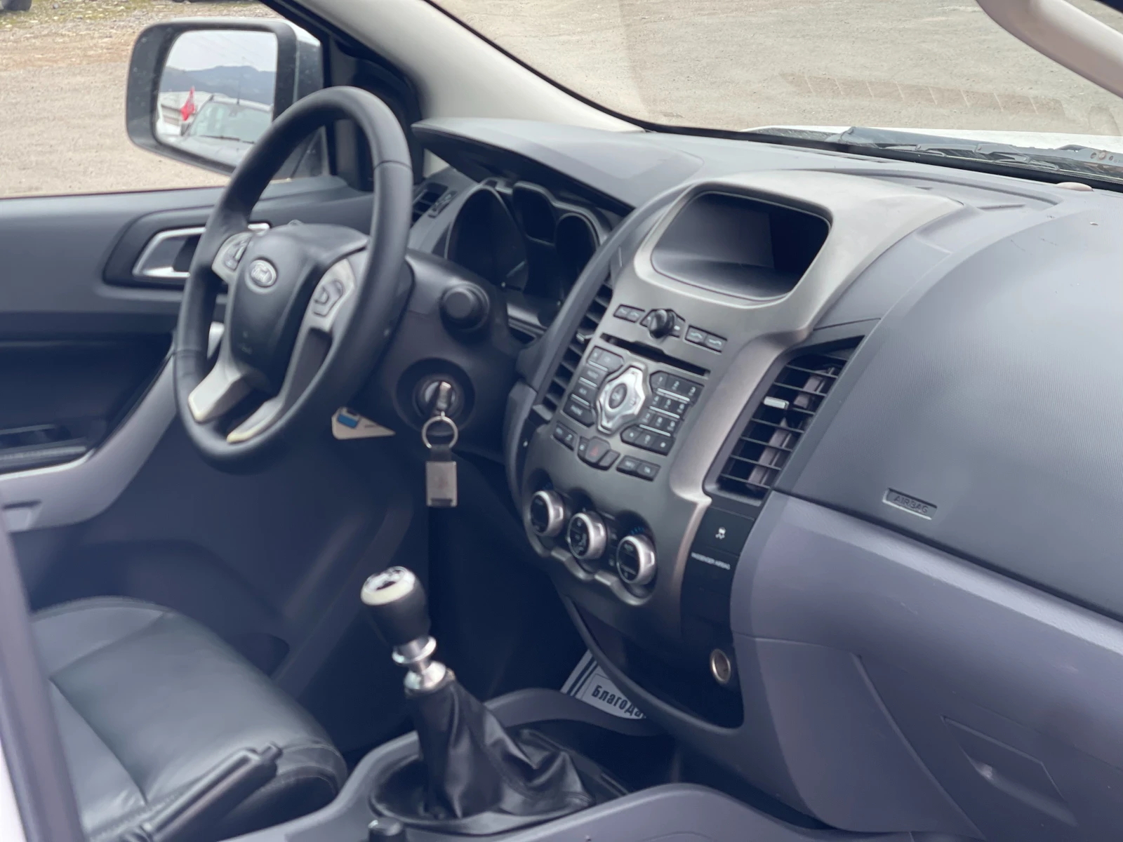Ford Ranger 2.2 TDCi Limited 4×4 — 9