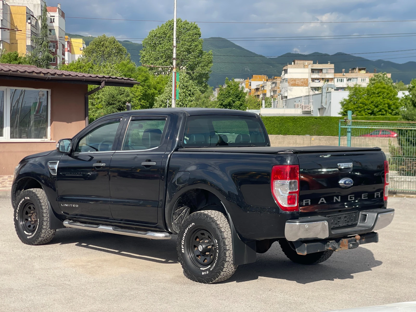 Ford Ranger 3.2 TDCi Limited 4×4 (2015) — 6