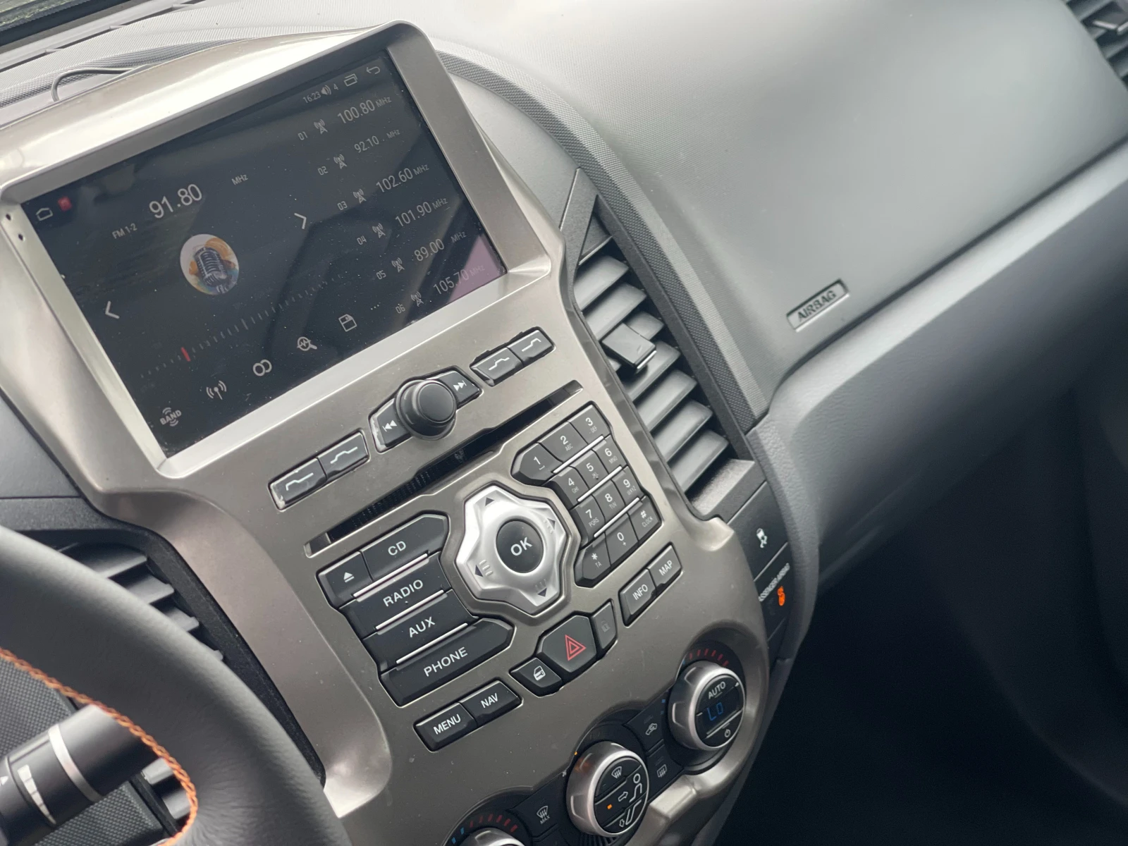 Ford Ranger 3.2 TDCi Wildtrak 4×4 (2013) — 12