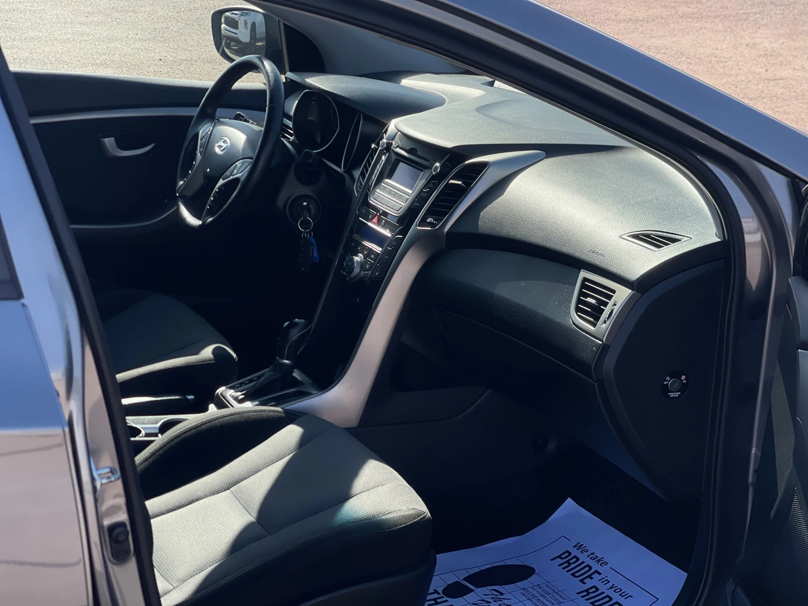 Hyundai i30 1.6 Automatic — 11
