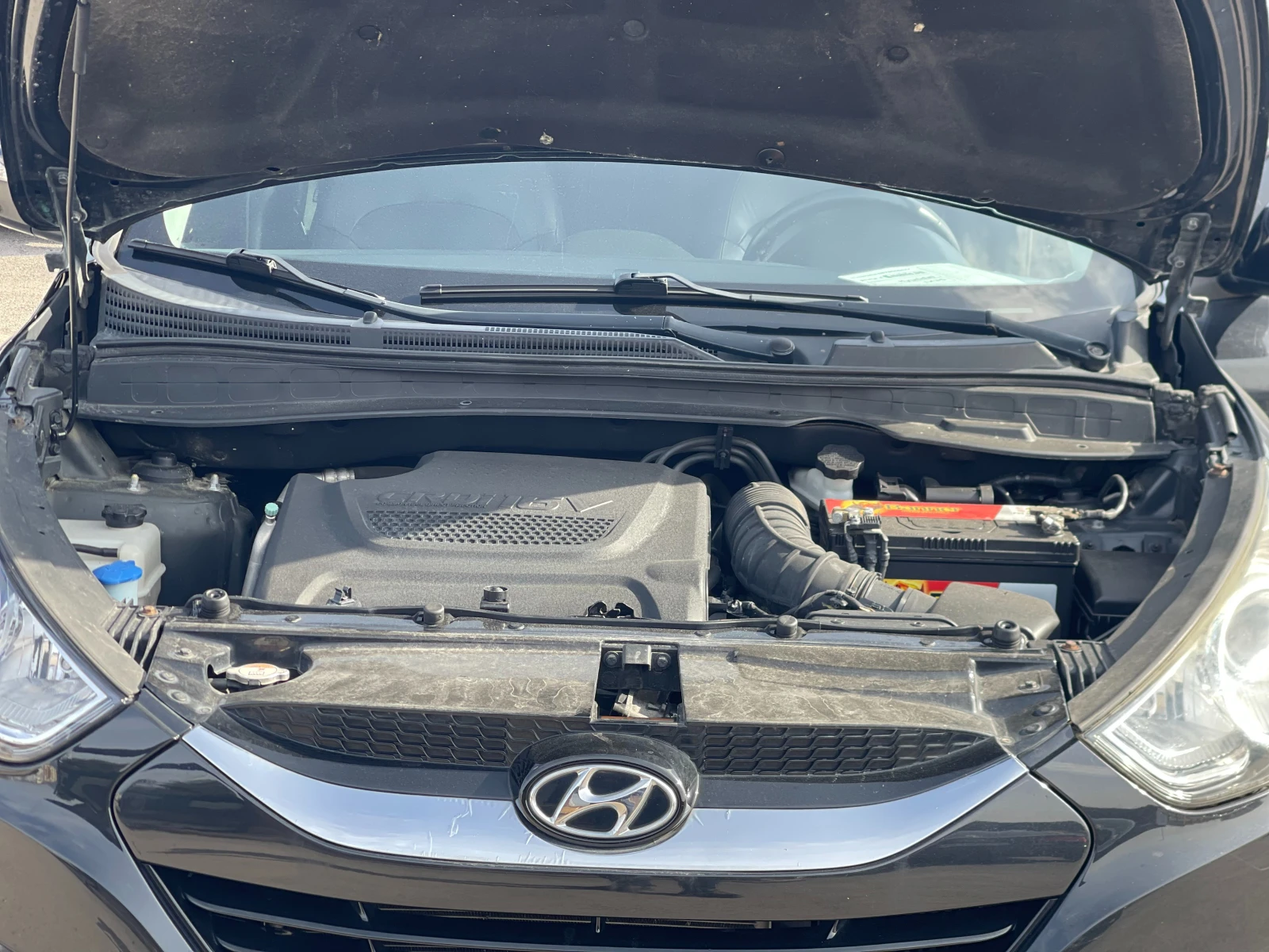 Hyundai ix35 2.0 CRDi 4×4 — 17