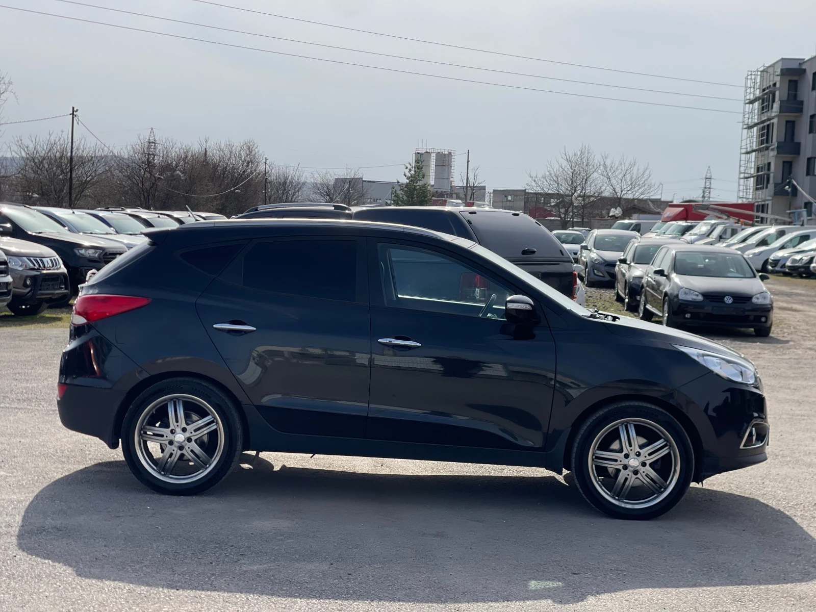 Hyundai ix35 2.0 CRDi 4×4 — 5