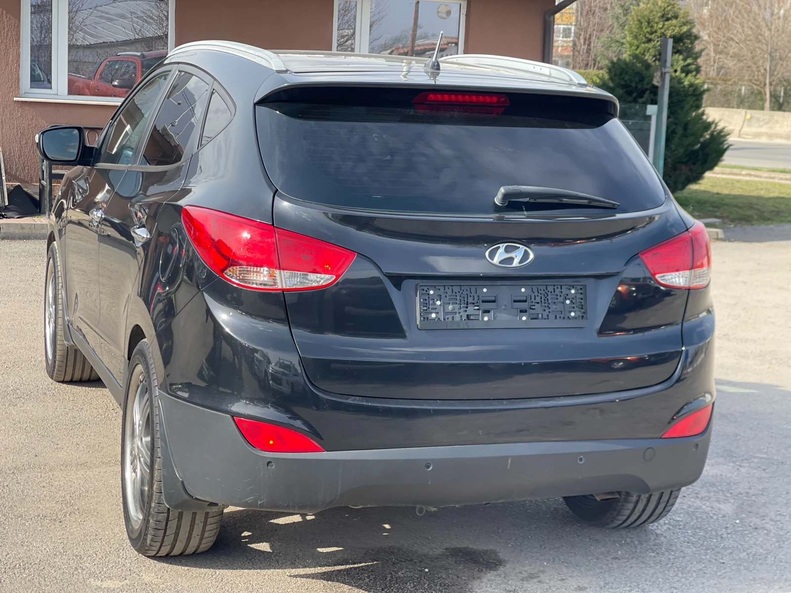 Hyundai ix35 2.0 CRDi 4×4 — 7
