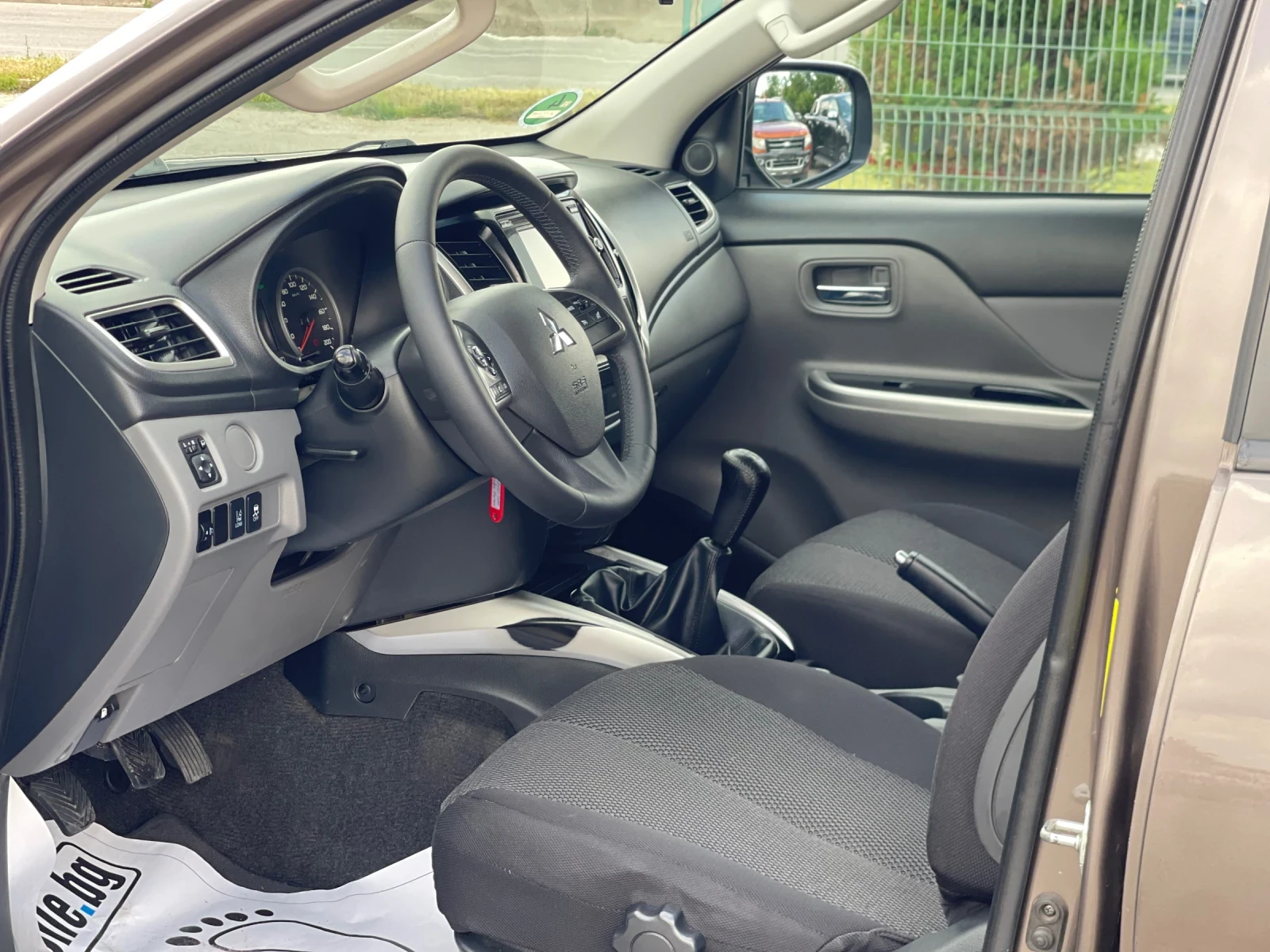 Mitsubishi L200 2.4 Di-D 4×4 Instyle — 13