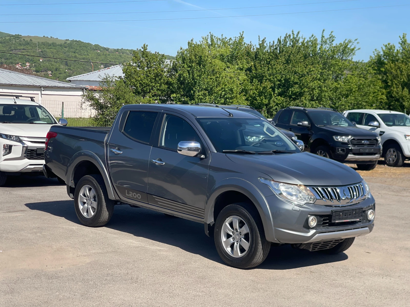 Mitsubishi L200 2.4 Di-D 4×4 — 4
