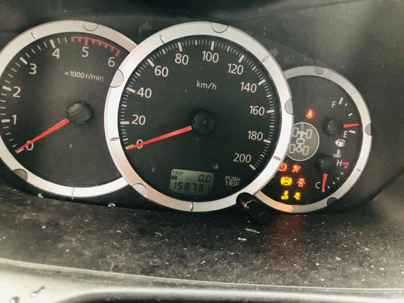 Mitsubishi L200 2.5 Di-D 178 hp (For Parts) — 8