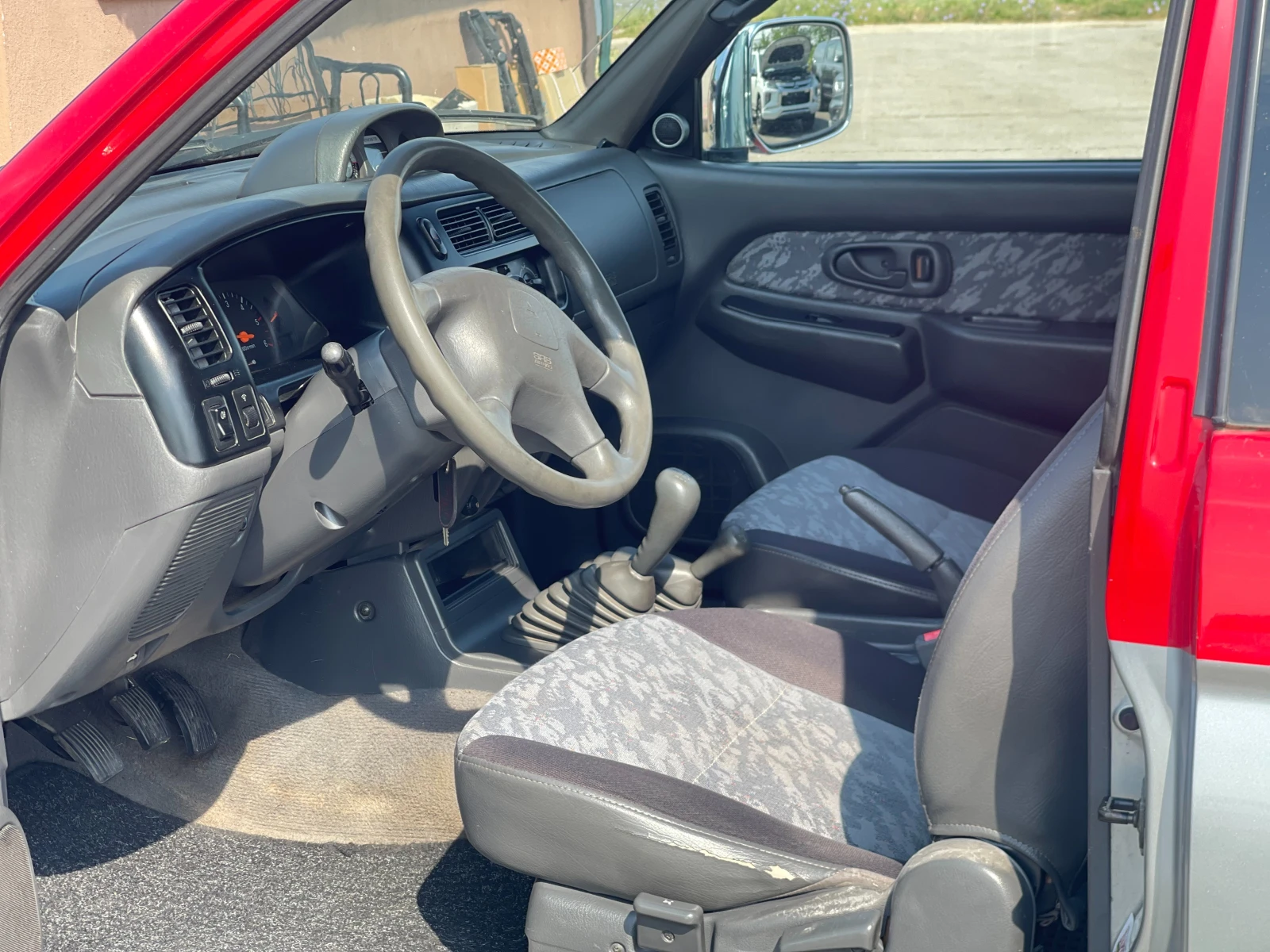 Mitsubishi L200 2.5 TD 4×4 — 8