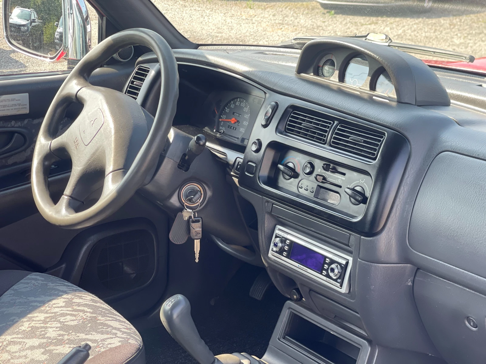 Mitsubishi L200 2.5 TD 4×4 — 9