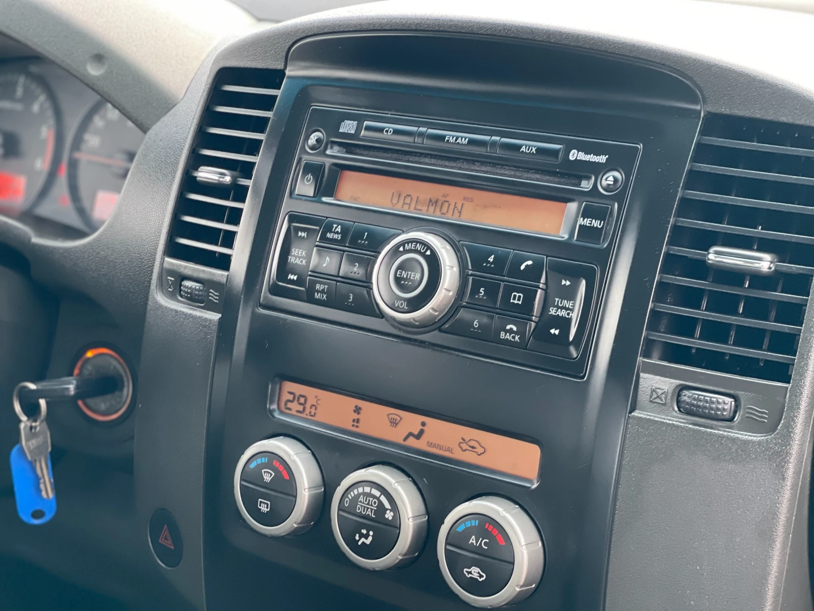 Nissan Navara 2.5 dCi 4×4 — 10