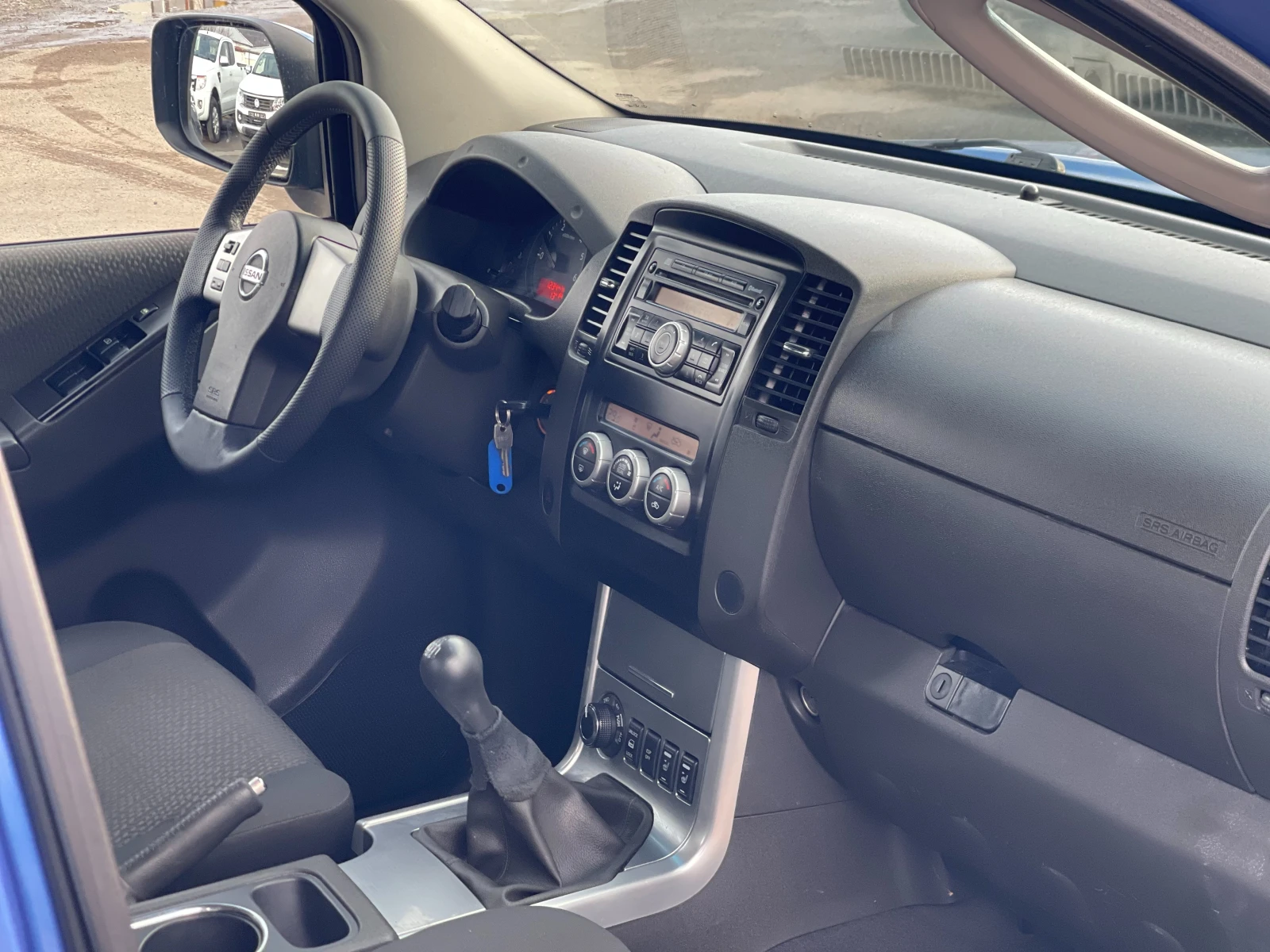 Nissan Navara 2.5 dCi 4×4 — 9