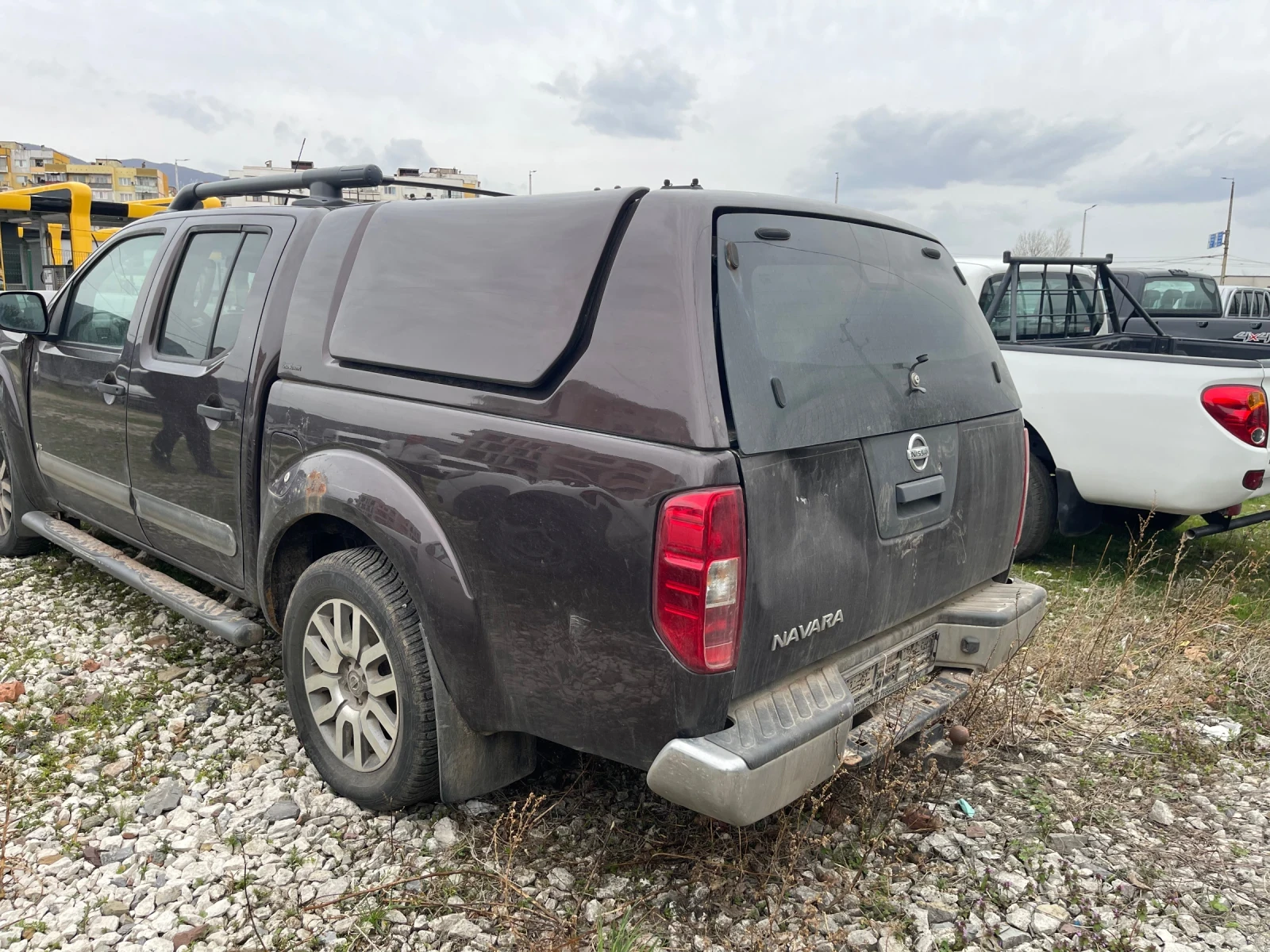 Nissan Navara 3.0 dCi V6 — 5