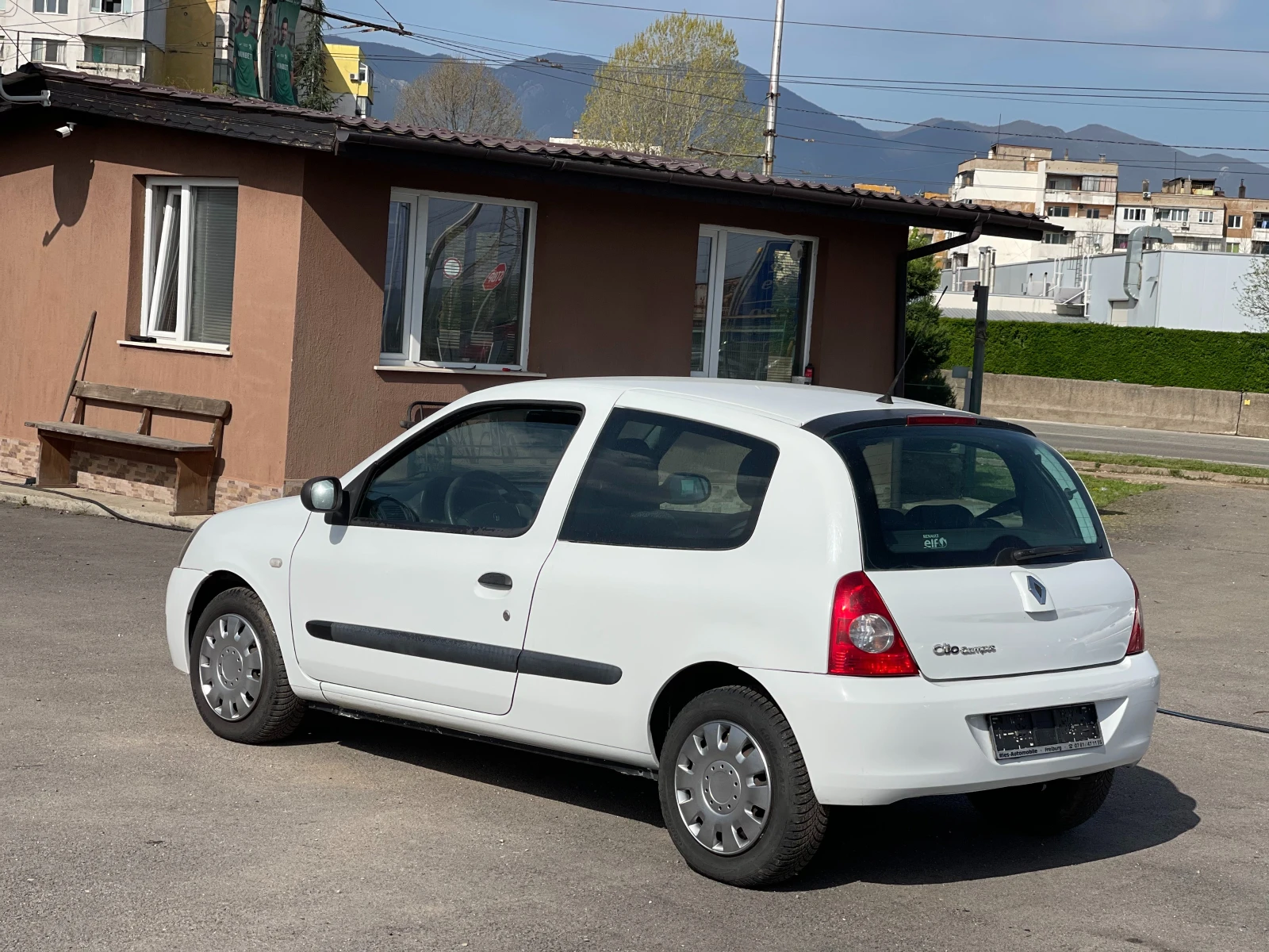 Renault Clio 1.2 — 5