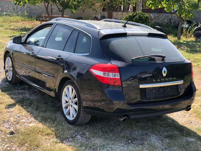 Renault Laguna 3.0 dCi — 4