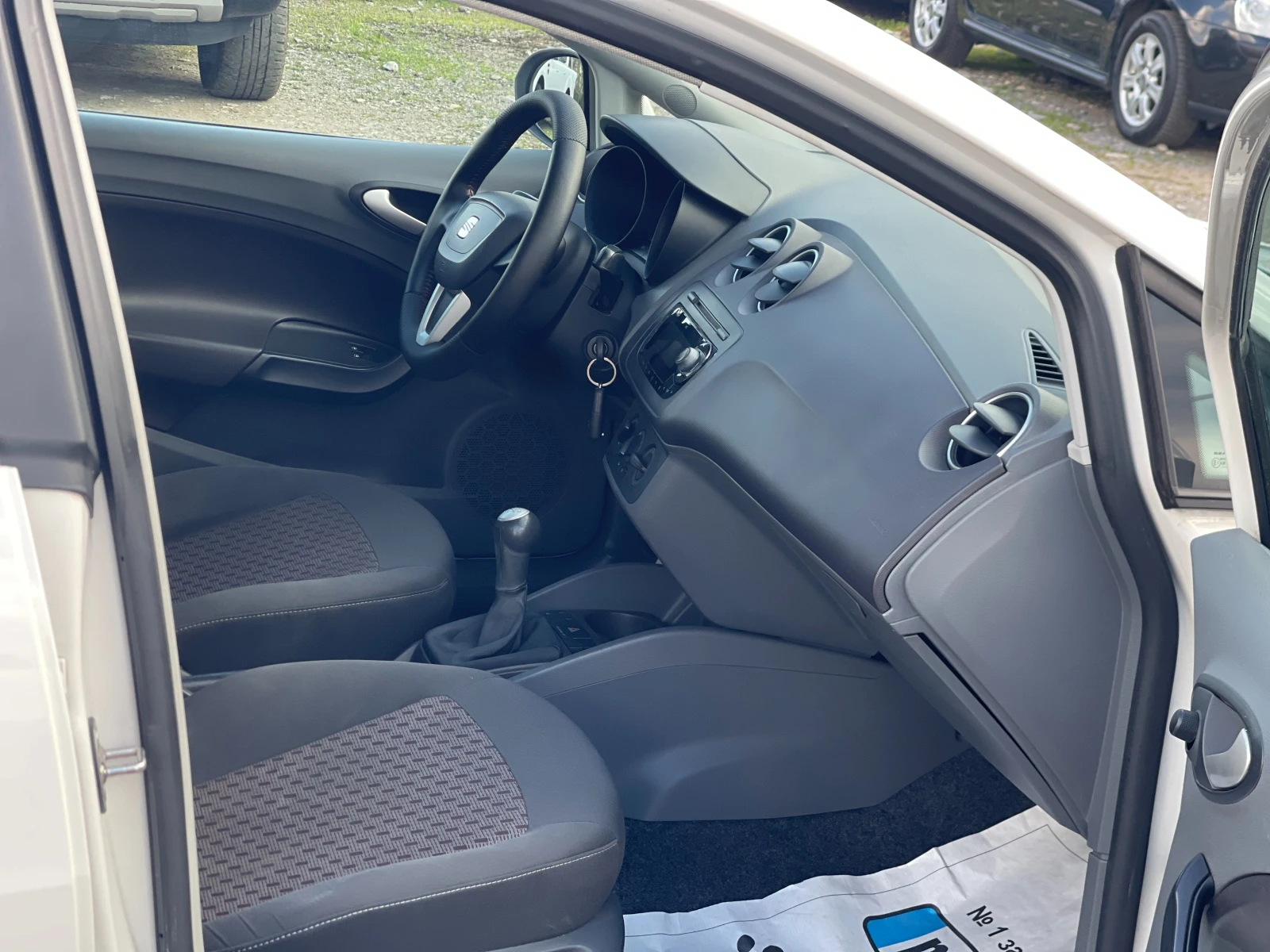 SEAT Ibiza 1.2 — 11