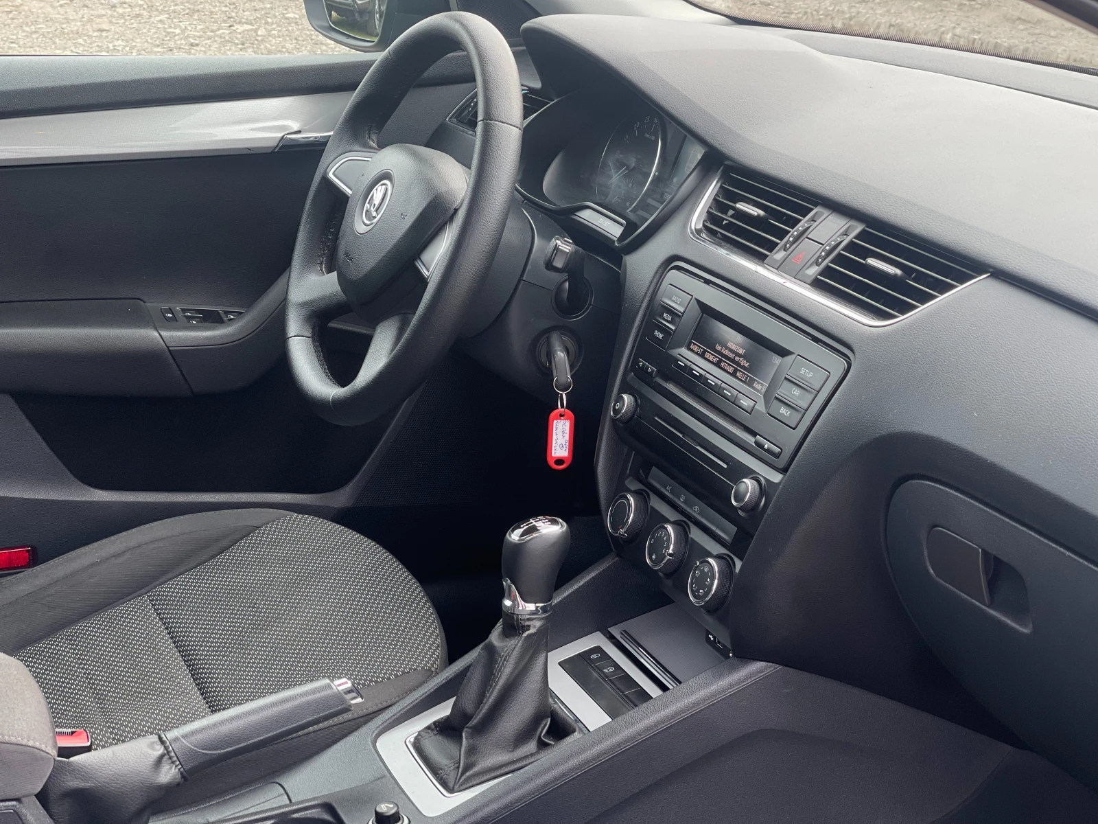 Škoda Octavia 1.6 TDI — 10
