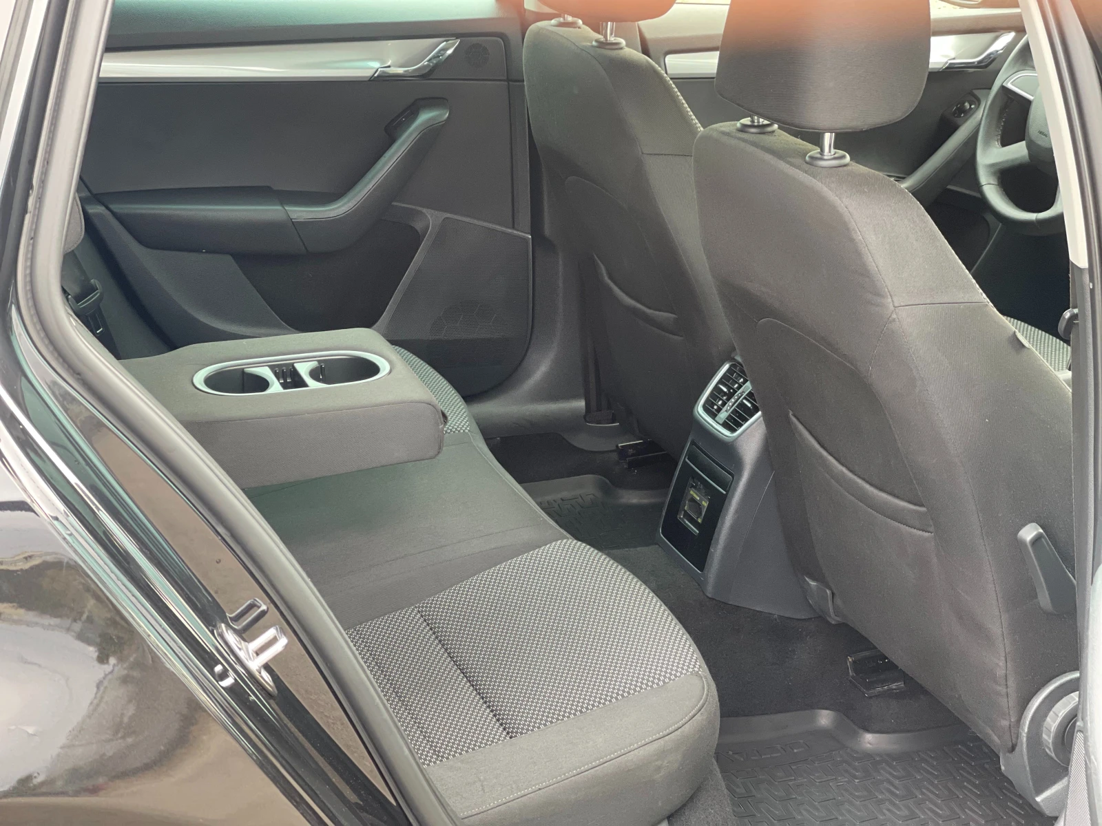 Škoda Octavia 1.6 TDI — 13