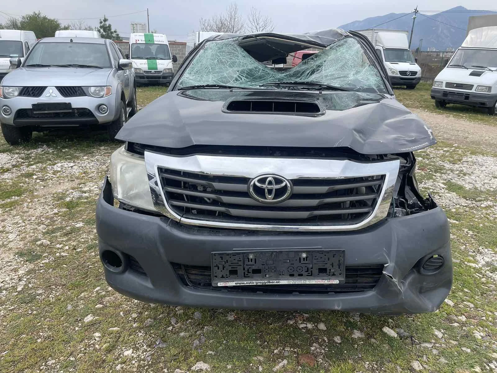 Toyota Hilux 2.5 D-4D — 3