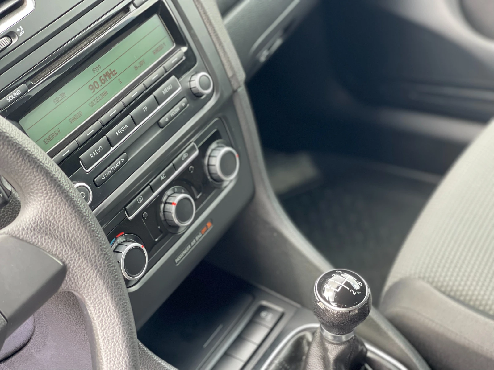 Volkswagen Golf 1.2 TSI BlueMotion — 12