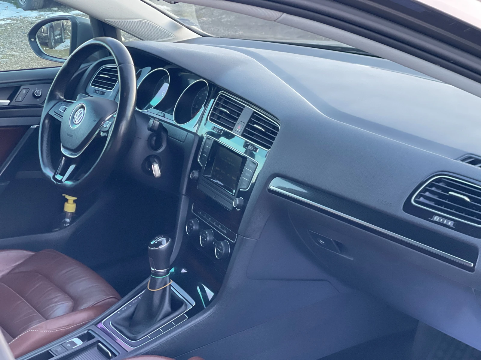 Volkswagen Golf VII 2.0 TDI 4Motion — 12