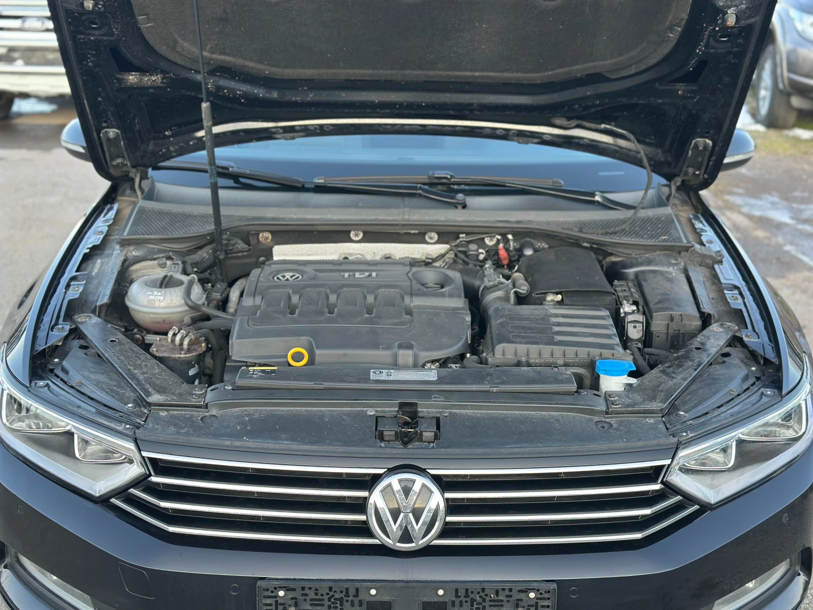 Volkswagen Passat 1.6 TDI Highline — 17