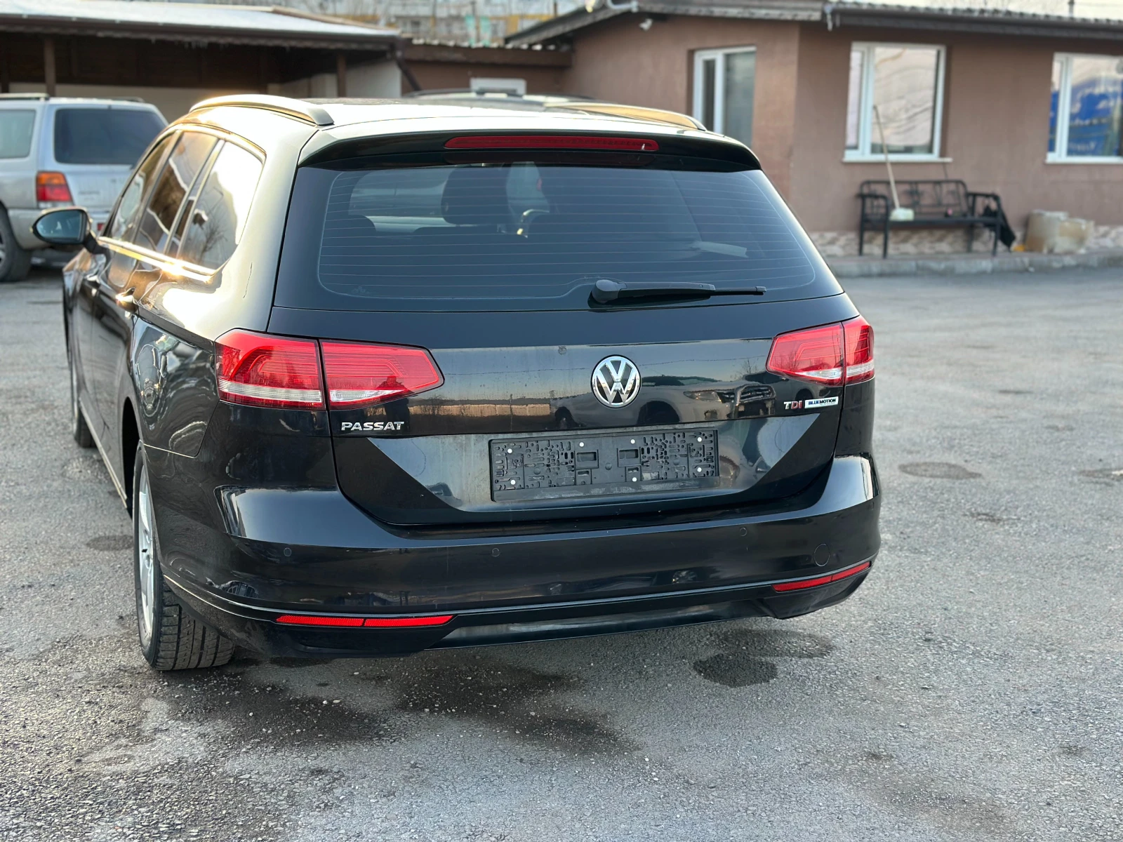 Volkswagen Passat 1.6 TDI Highline — 9