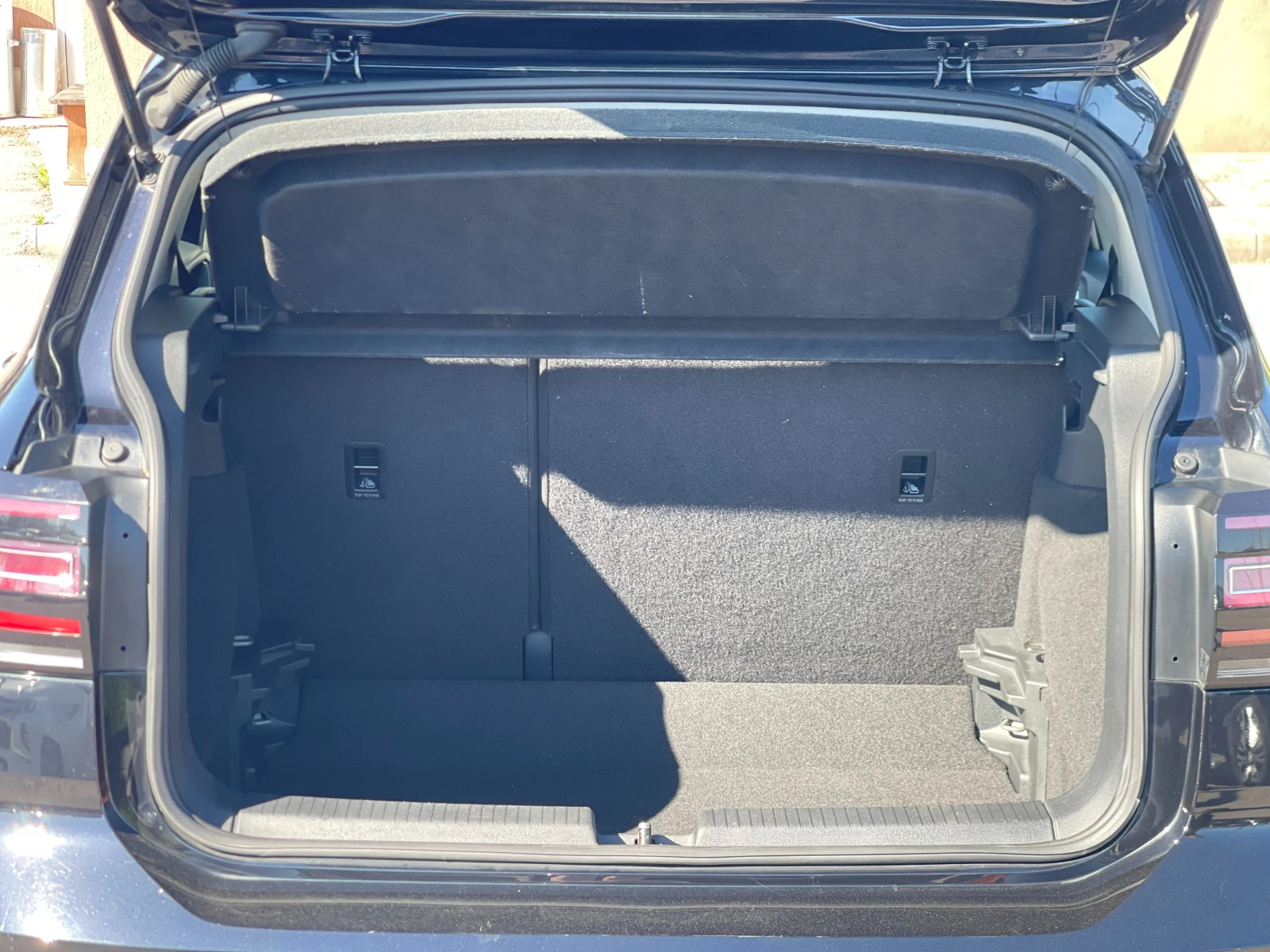 Volkswagen T-Cross 1.0 TSI — 16
