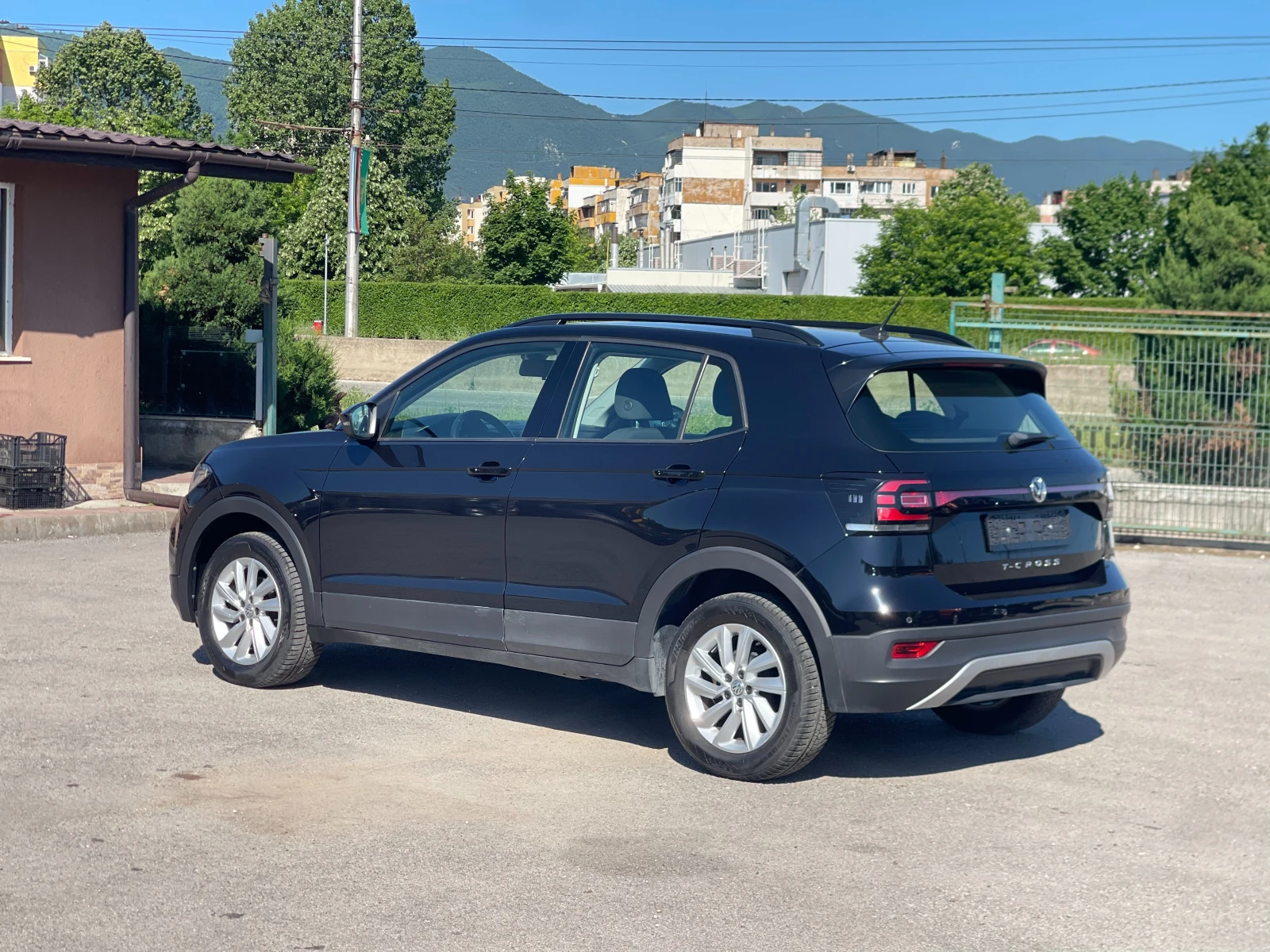 Volkswagen T-Cross 1.0 TSI — 3